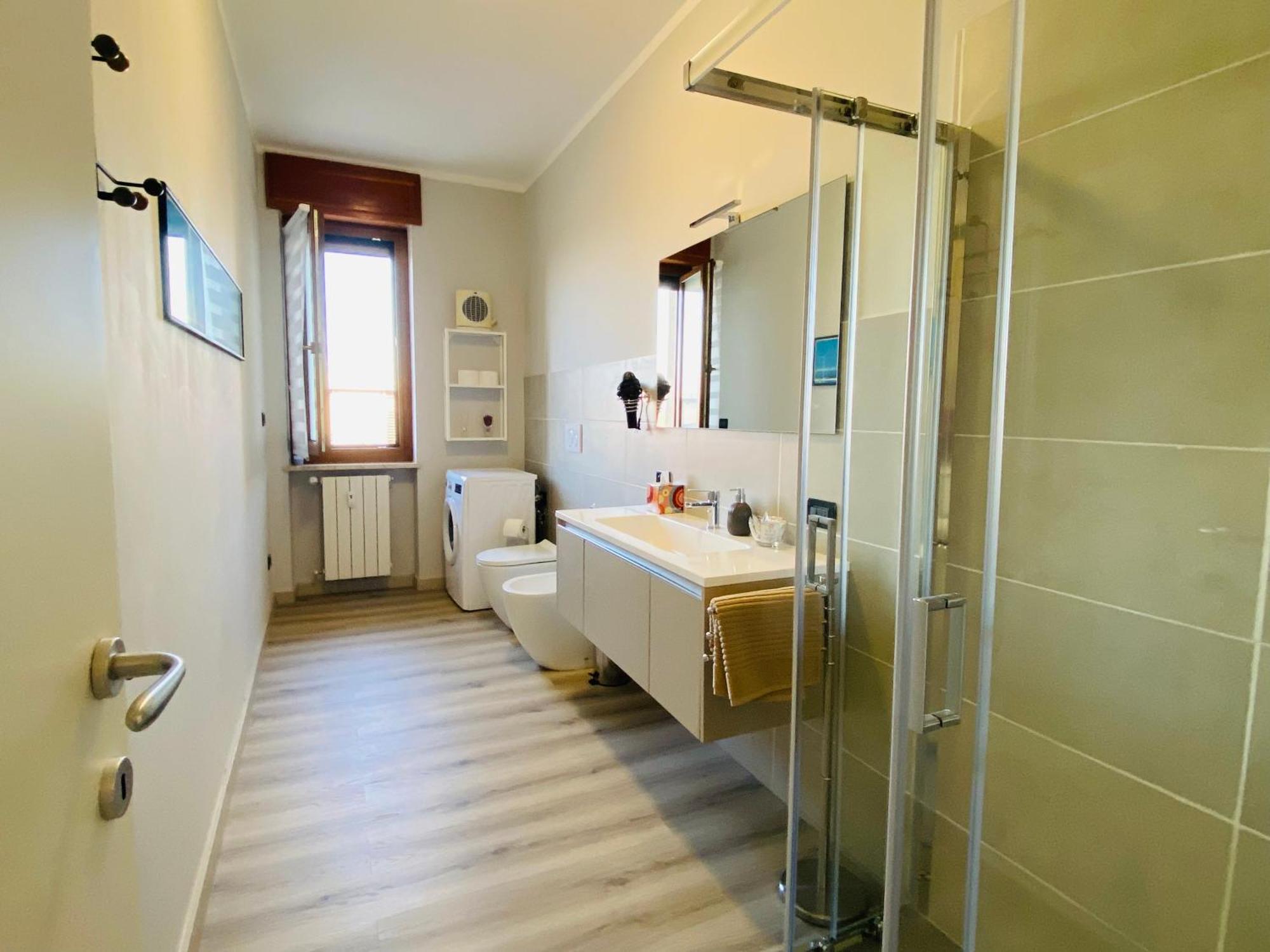 Elegante Appartamento Tre Amis - Doppio Garage & Free Wifi - Ac Centallo Exteriör bild