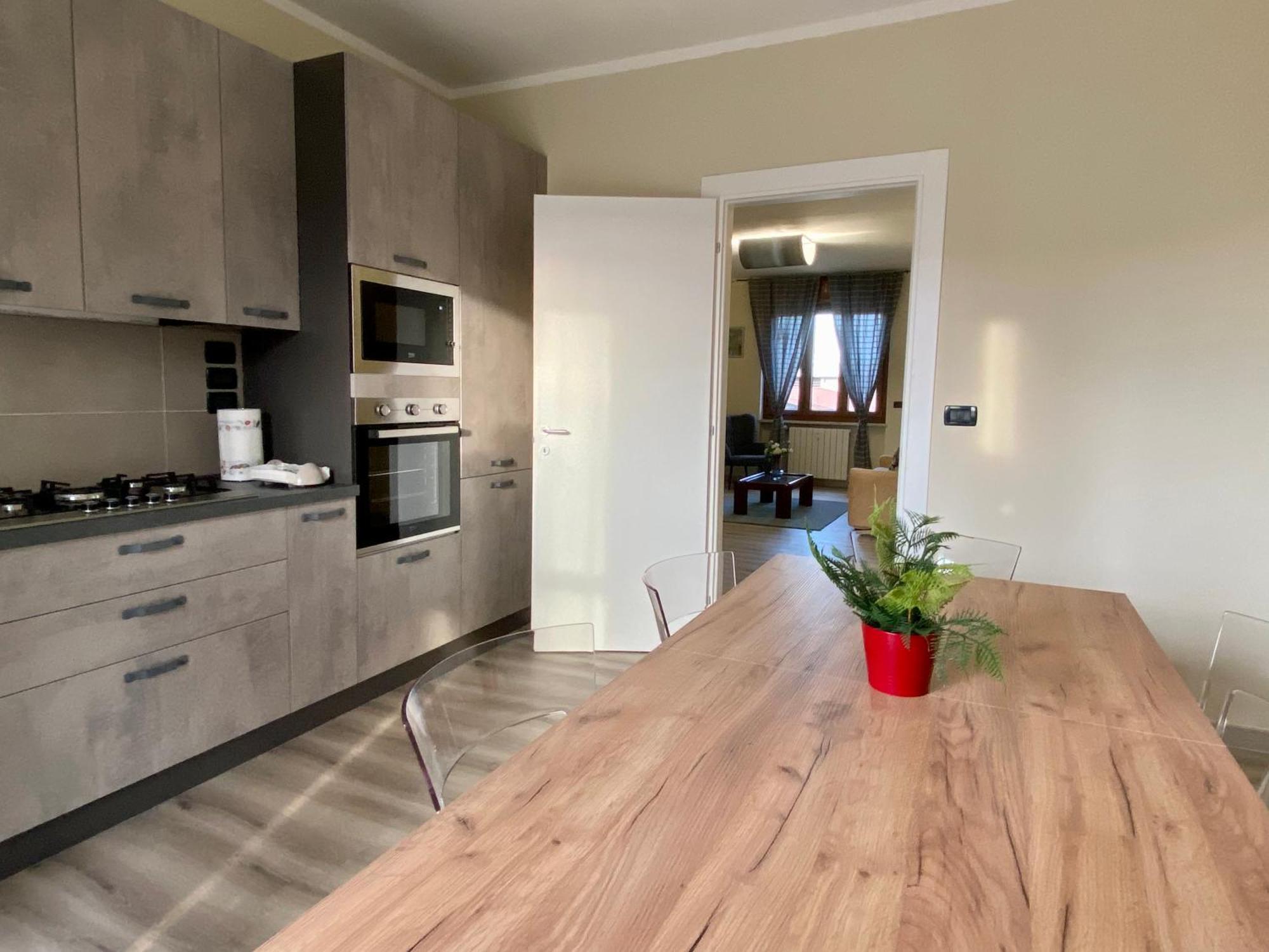 Elegante Appartamento Tre Amis - Doppio Garage & Free Wifi - Ac Centallo Exteriör bild